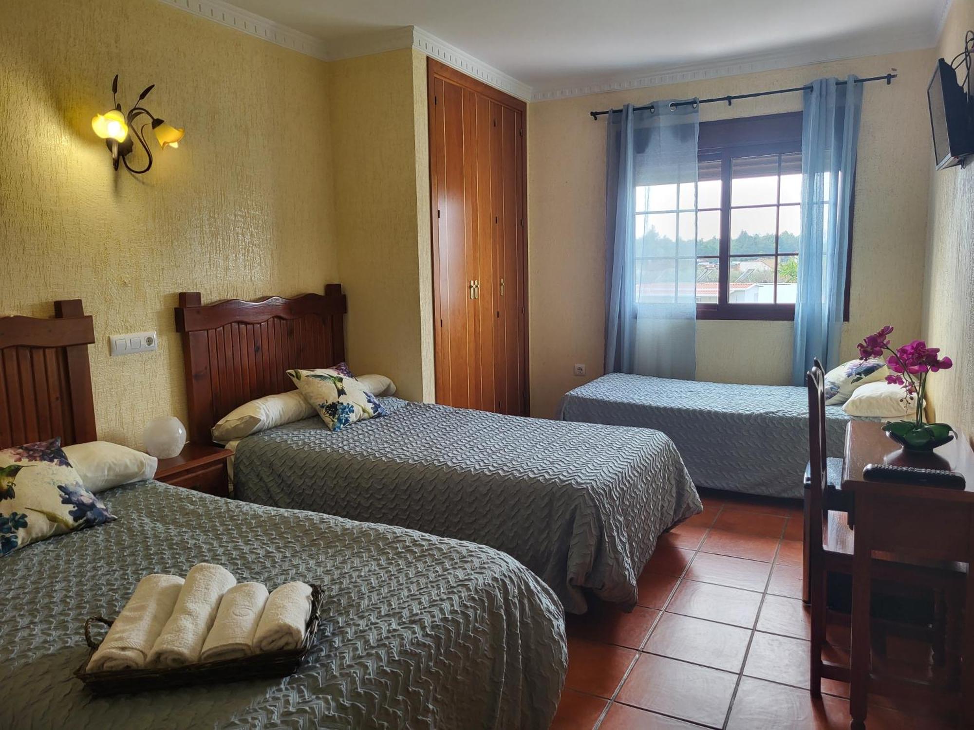Hostal Rural La Plata Parking Incluido 아르코스델라프론테라 외부 사진