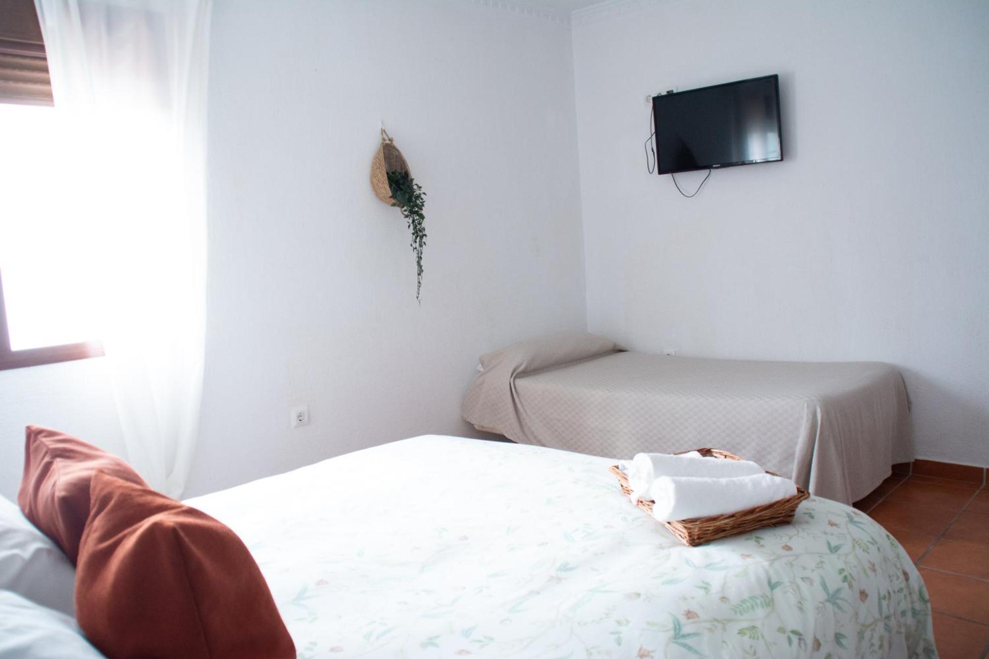 Hostal Rural La Plata Parking Incluido 아르코스델라프론테라 외부 사진